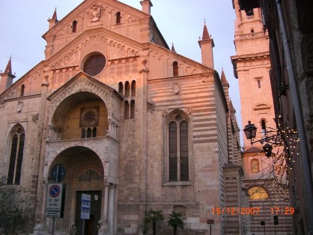 B&B Duomo Verona Buitenkant foto